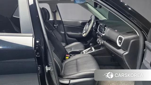 Hyundai Venue 2020 Черный из Кореи, фото 2