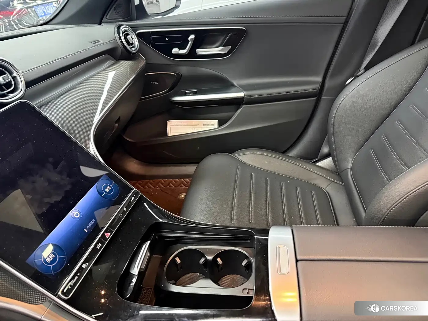 Mercedes-Benz C-class 2024 Белый из Китая, фото 2