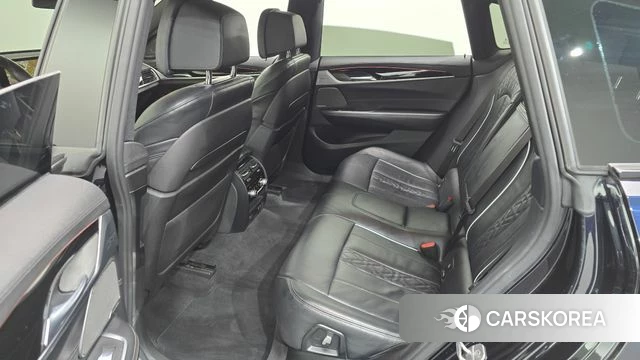 BMW 6 Series GT (G32) 2020 Черный из Кореи, фото 2