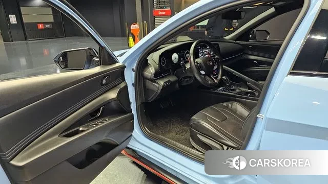 Hyundai Avante (CN7) 2021 Небесно-голубой из Кореи, фото 2