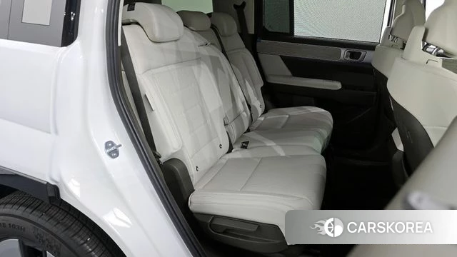 Hyundai Santa Fe (MX5) 2024 Белый из Кореи, фото 2