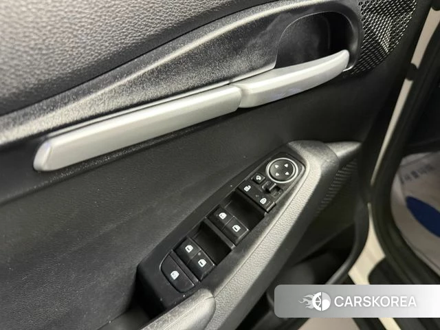 Kia Seltos 2019 Белый из Кореи, фото 2