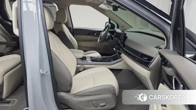 Kia The New Carnival 4th Generation 2024 Серебристо-серый из Кореи, фото 2