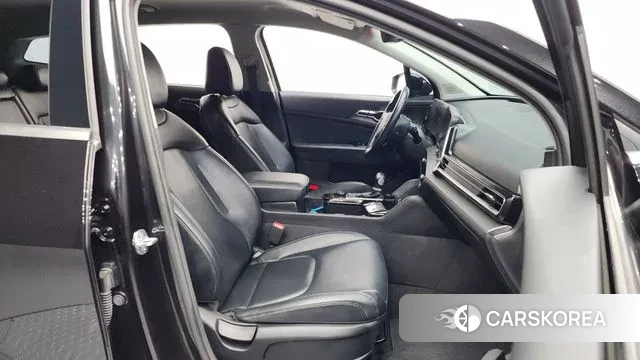 Kia Sportage 5th Generation 2021 Черный из Кореи, фото 2