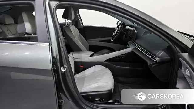 Hyundai Avante Hybrid (CN7) 2023 Серый из Кореи, фото 2