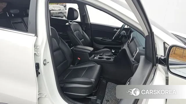 Kia Sportage 4th Generation 2018 Белый из Кореи, фото 2