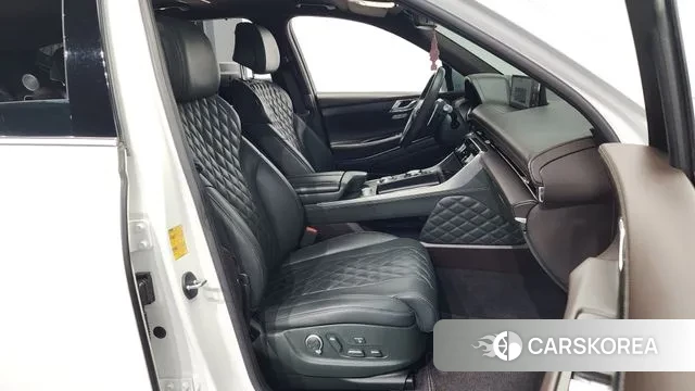 Genesis GV80 2023 Белый из Кореи, фото 2