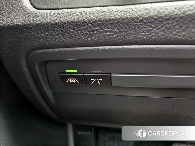 BMW 3 Series (F30) 2018 Серый из Кореи, фото 2