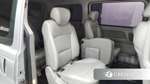 Hyundai The New Grand Starex 2018 Серебряный из Кореи, фото 2