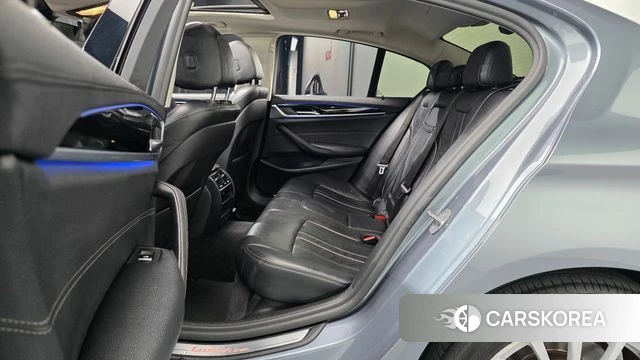 BMW 5 Series (G30) 2019 Серый из Кореи, фото 2