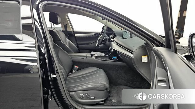 Genesis Electrified G80 (RG3) 2023 Черный из Кореи, фото 2