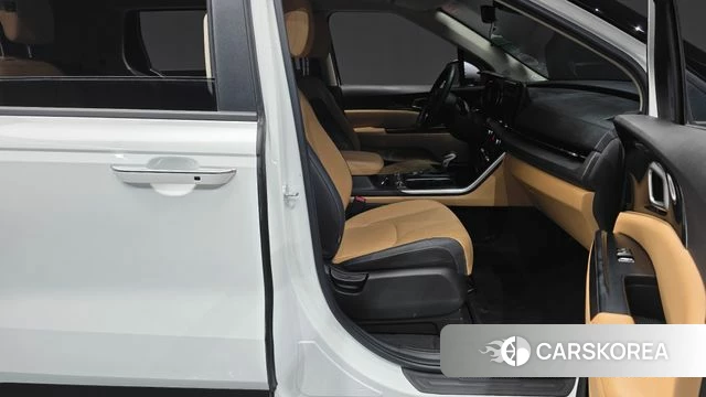 Kia Carnival 4th generation 2023 Белый из Кореи, фото 2