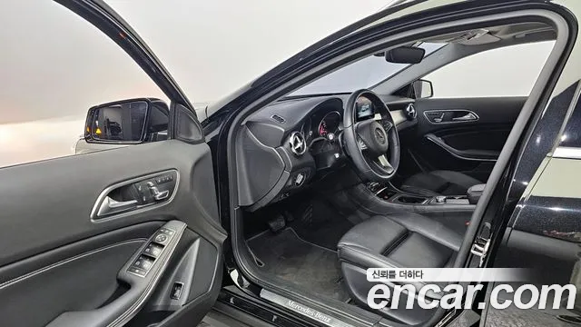 Mercedes-Benz GLA-Class X156 2019 Черный из Кореи, фото 2