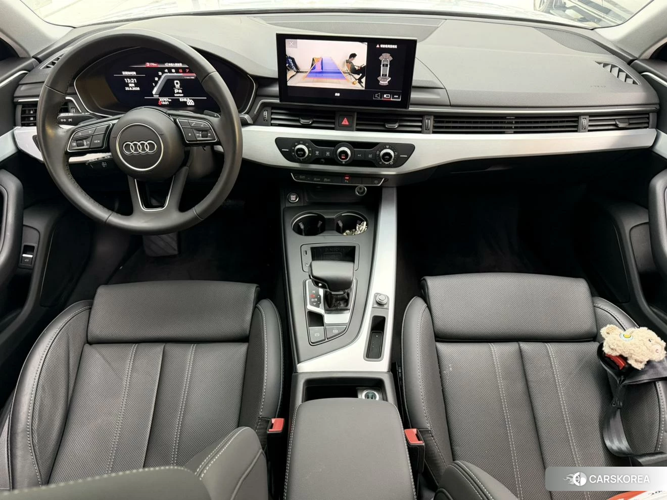 Audi A4L 2021 Белый из Китая, фото 2