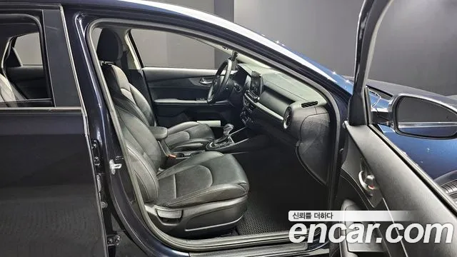 Kia Come New K3 id 2705993 из Кореи 2