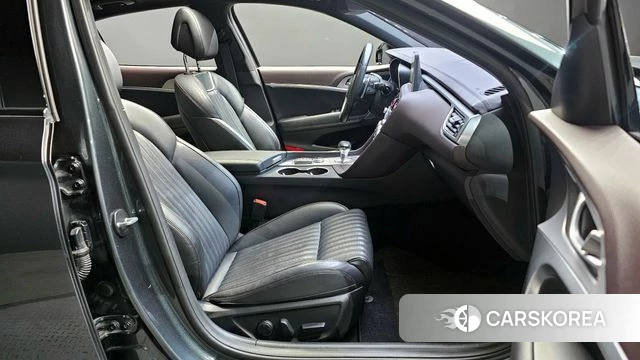 Genesis G70 2018 Серый из Кореи, фото 2