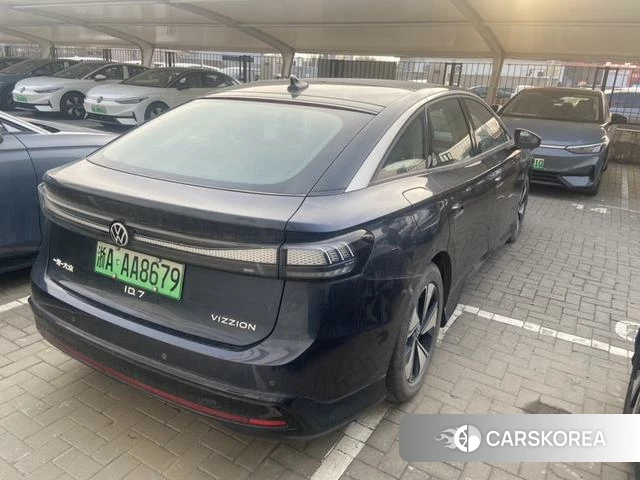 Volkswagen ID.7 VIZZION 2024 Серебристо-серый из Китая, фото 2