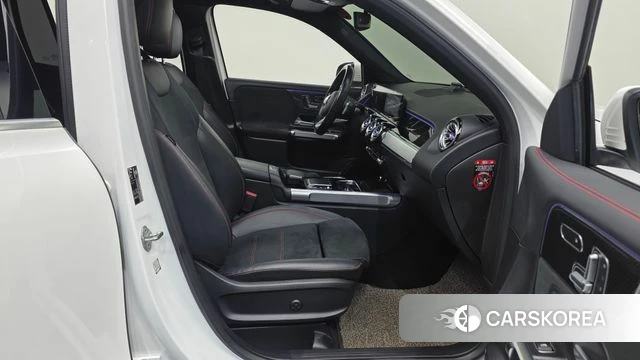 Mercedes-Benz GLB-Class X247 2021 Белый из Кореи, фото 2