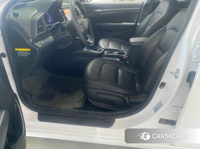 Hyundai The New Avante AD 2019 Белый из Кореи, фото 2