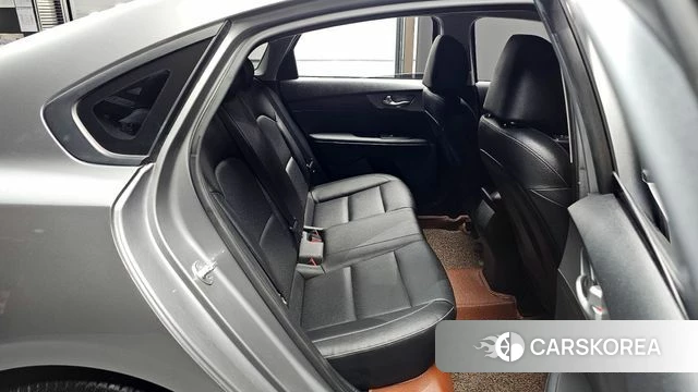 Kia Come New K3 2018 Серебристо-серый из Кореи, фото 2