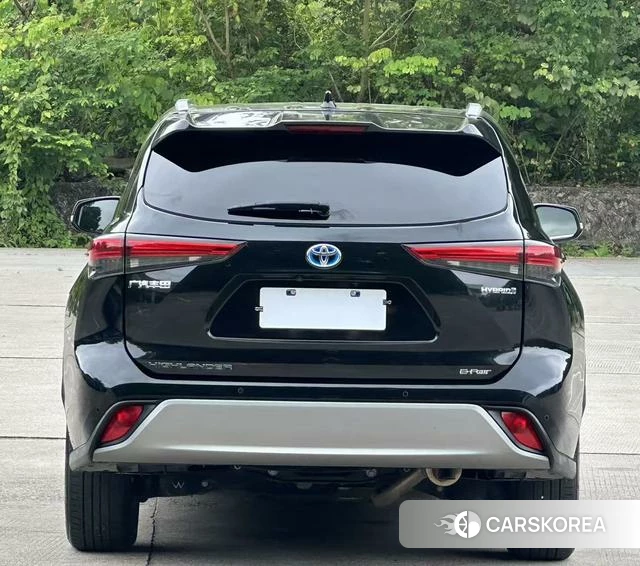 Toyota Highlander 2024 Черный из Китая, фото 2