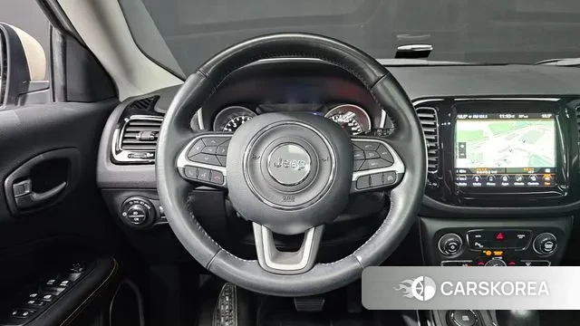 Jeep Compass 2nd Generation 2019 Белый из Кореи, фото 2