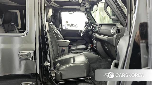 Jeep Wrangler (JL) 2022 Черный из Кореи, фото 2