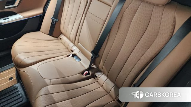 Mercedes-Benz E-Class W214 2026 Белый из Кореи, фото 2