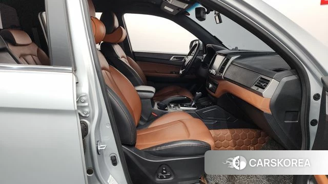 Ssangyong Rexton Sports 2018 Серебряный из Кореи, фото 2