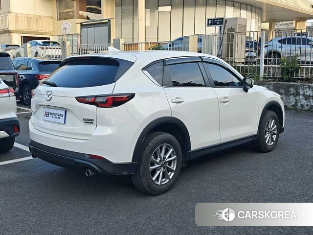 Mazda CX-5 2024 Белый из Китая, фото 2