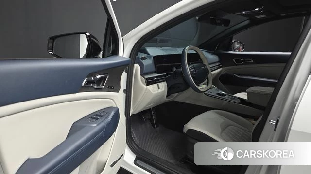 Kia The New Sportage 5th Generation 2025 Белый из Кореи, фото 2