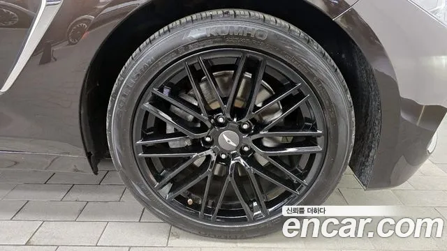 Genesis G70 2018 Коричневый из Кореи, фото 2