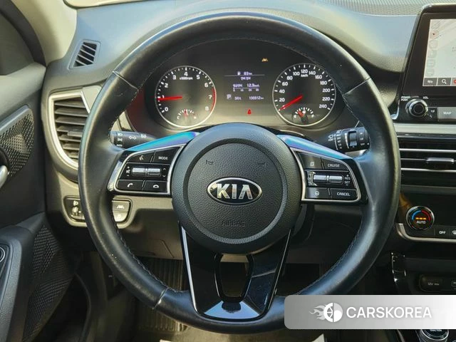 Kia Seltos 2021 Белый из Кореи, фото 2