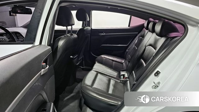 Hyundai The New Avante AD 2018 Белый из Кореи, фото 2