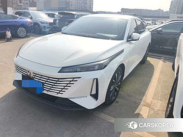 Chang'an Yidong 2026 Белый из Китая, фото 2