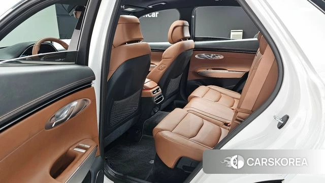 Genesis GV70 2022 Белый из Кореи, фото 2