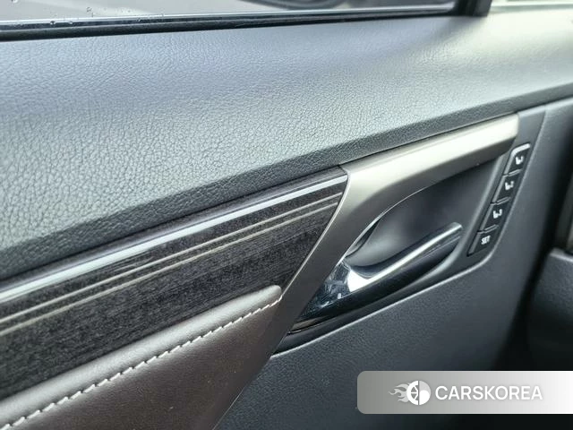 Lexus RX 2022 Серебристо-серый из Китая, фото 2