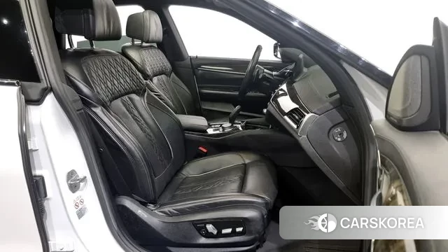 BMW 6 Series GT (G32) 2018 Белый из Кореи, фото 2