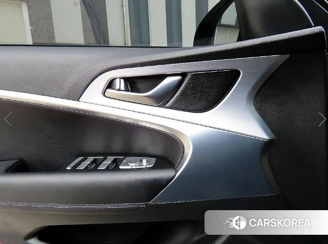 Genesis G70 2019 Черный из Кореи, фото 2