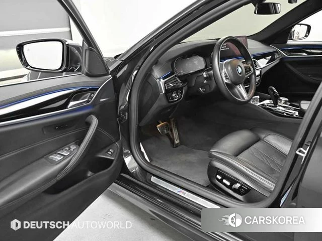 BMW 5 Series (G30) 2021 Черный из Кореи, фото 2