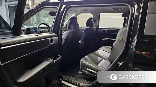 Hyundai Santa Fe (MX5) 2024 Черный из Кореи, фото 2