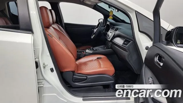 Nissan Leaf (ZE1) id 2912637 из Кореи 2