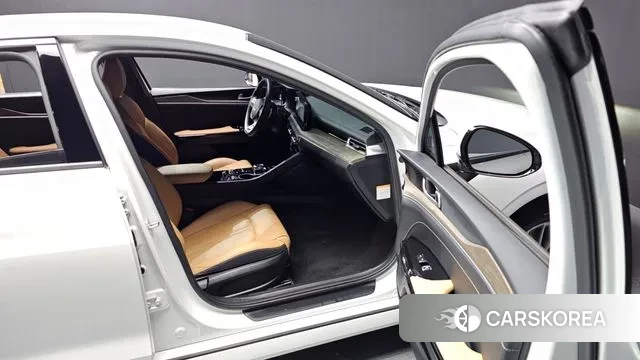 Kia K5 Hybrid 3rd Generation 2023 Белый из Кореи, фото 2