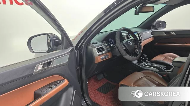 Ssangyong Rexton Sports 2018 Черный из Кореи, фото 2
