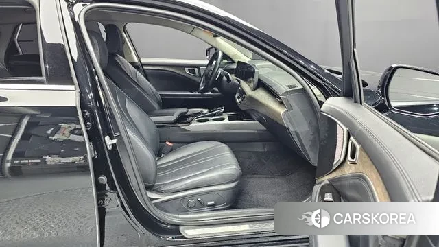 Kia K8 2022 Черный из Кореи, фото 2