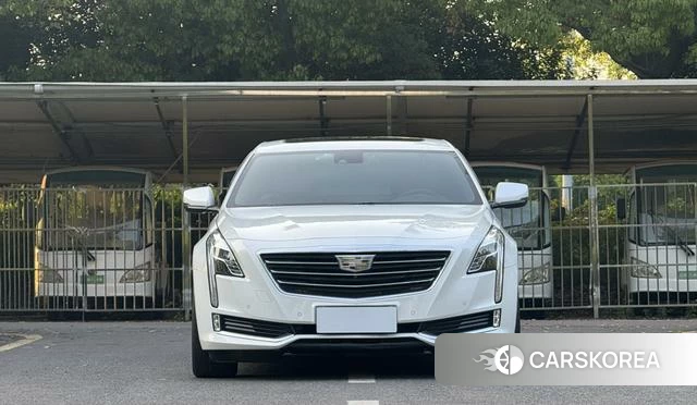 Cadillac CT6 2018 Белый из Китая, фото 2