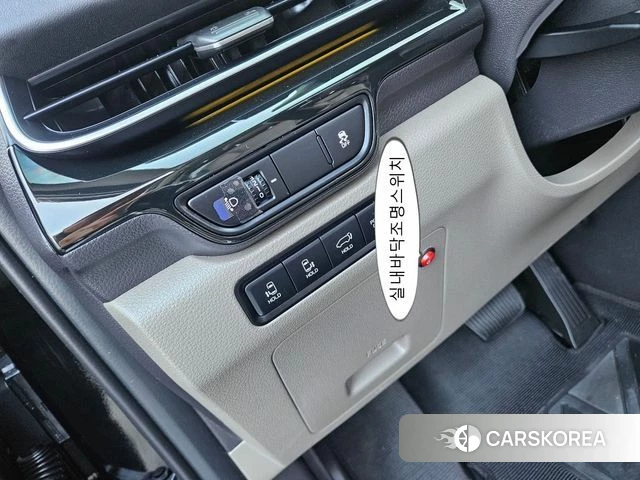 Kia The New Carnival 4th Generation 2024 Черный из Кореи, фото 2