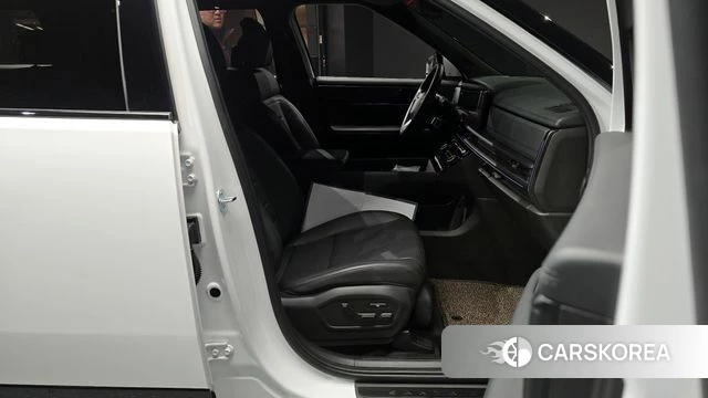 Hyundai Santa Fe (MX5) 2024 Белый из Кореи, фото 2