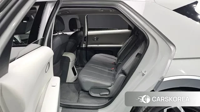 Hyundai Ionic 5 2022 Серебристо-серый из Кореи, фото 2