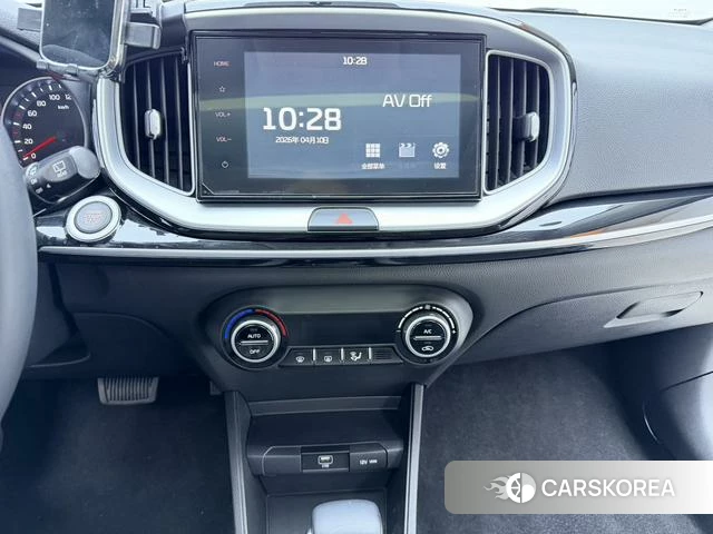 Kia Yi Ran 2022 Белый из Китая, фото 2